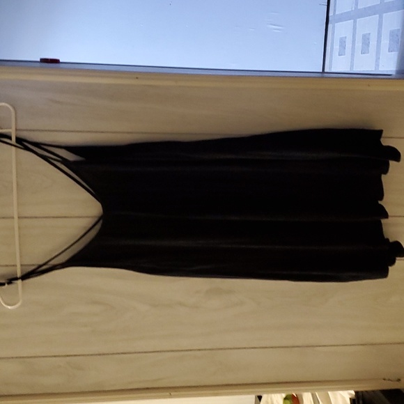 EUC ROXY TOP, COVER UP or DRESS BLACK XS $25 or 3 for $50 - Picture 1 of 6